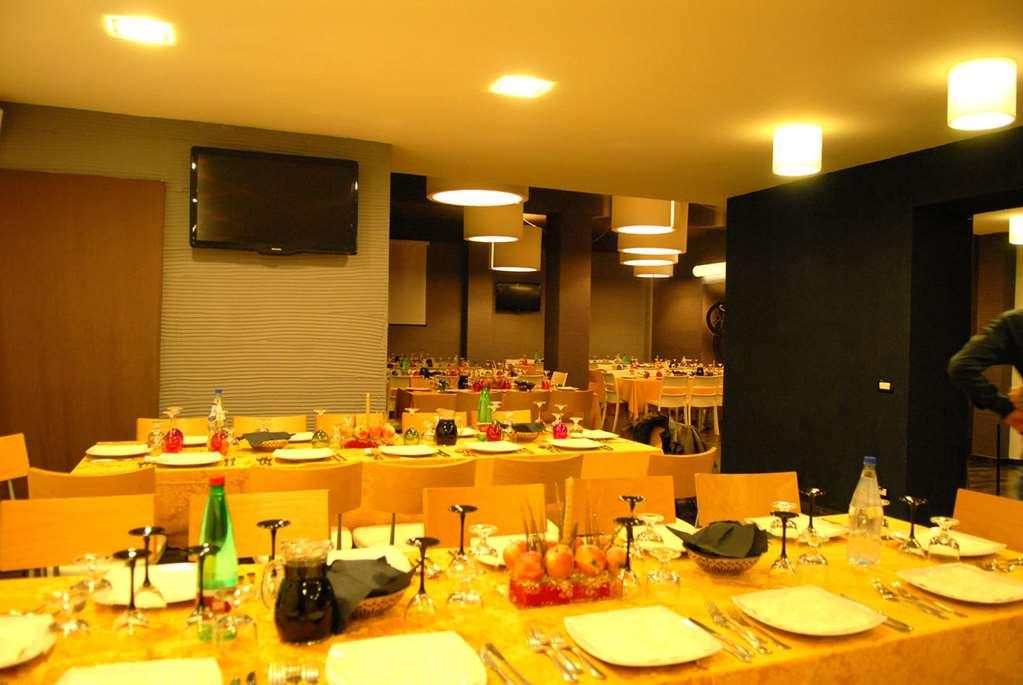 Hotel Scigliano Rossano Restaurant photo