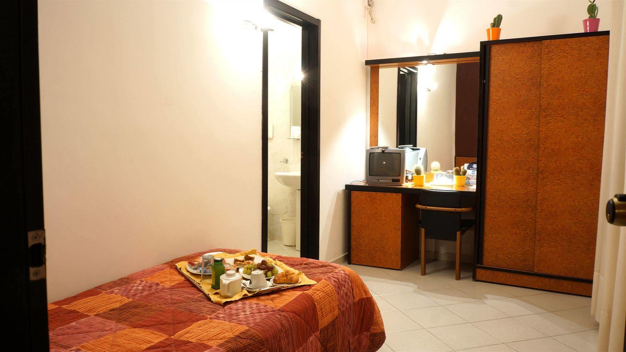Hotel Scigliano Rossano Exterior photo